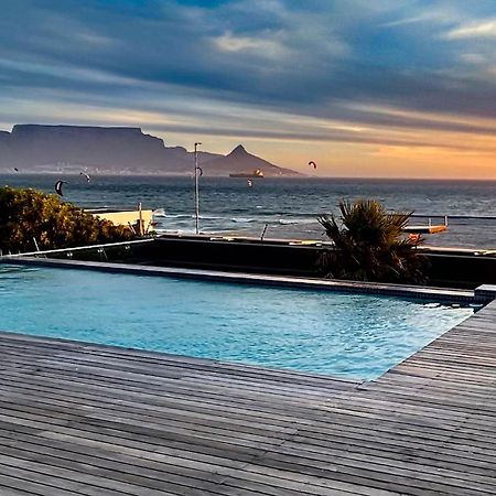 Heaven On Earth - Blouberg Beachfront Self-Catering Apartment โบลแบร์กสตรานด์ ภายนอก รูปภาพ