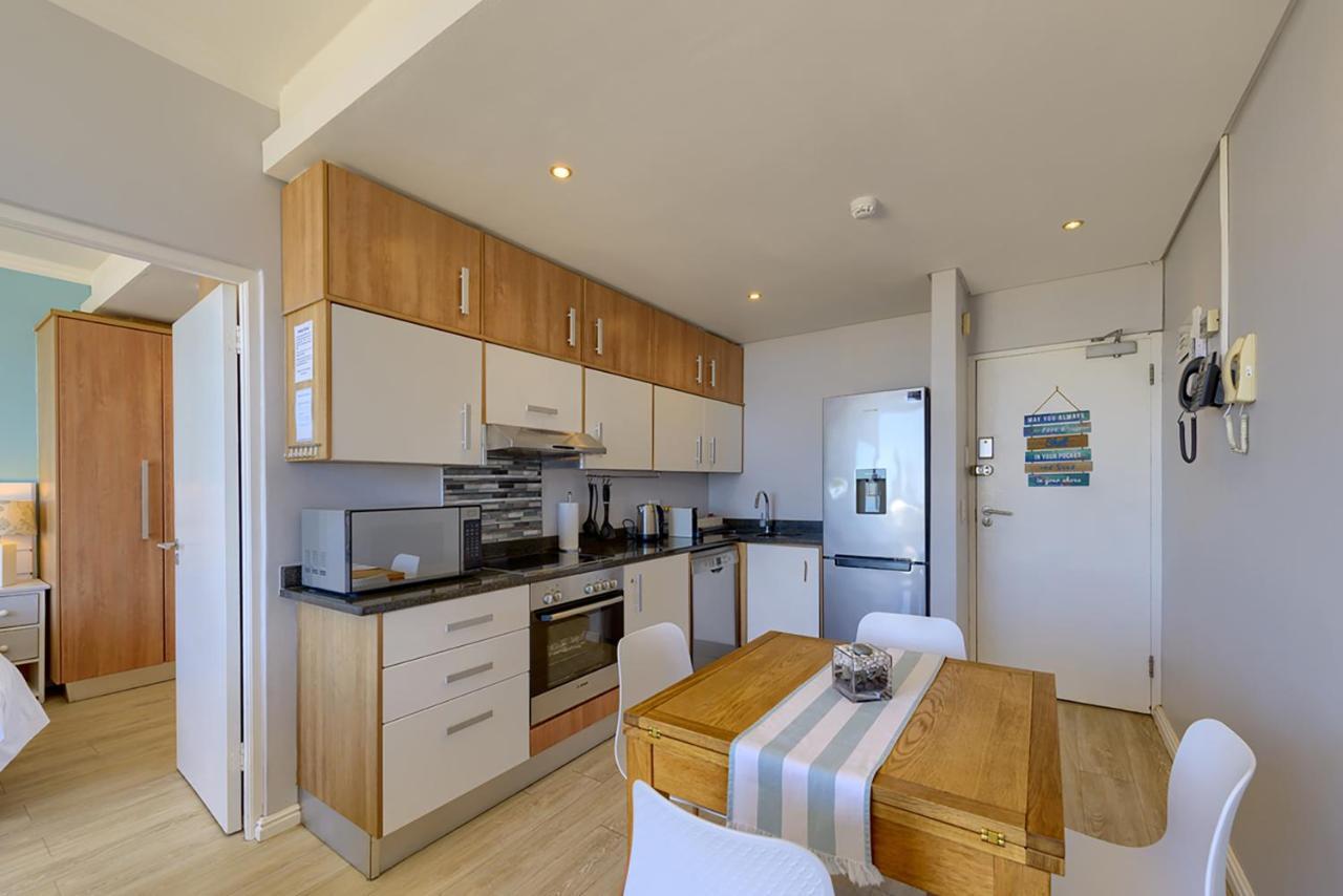 Heaven On Earth - Blouberg Beachfront Self-Catering Apartment โบลแบร์กสตรานด์ ภายนอก รูปภาพ