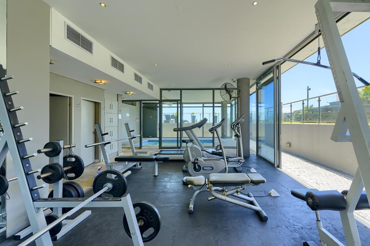 Heaven On Earth - Blouberg Beachfront Self-Catering Apartment โบลแบร์กสตรานด์ ภายนอก รูปภาพ