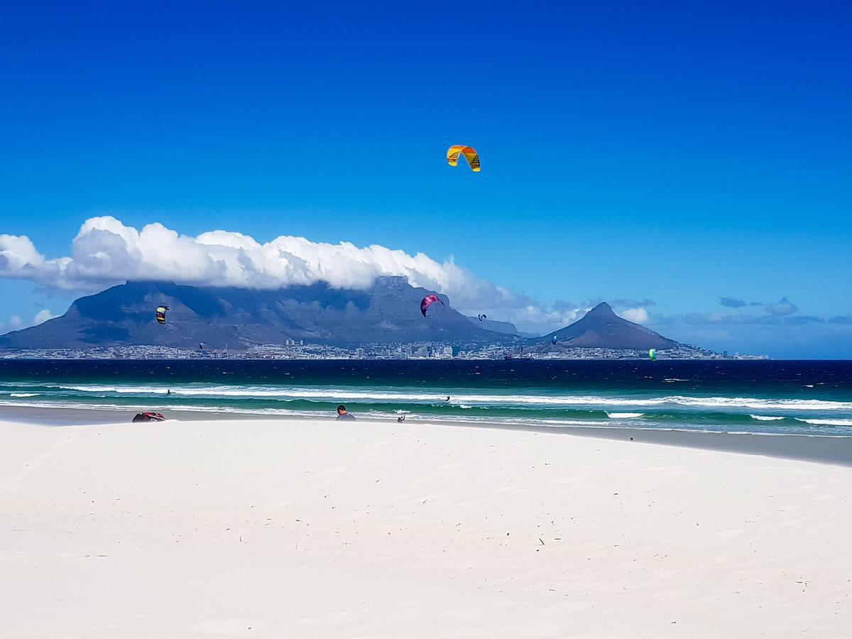 Heaven On Earth - Blouberg Beachfront Self-Catering Apartment โบลแบร์กสตรานด์ ภายนอก รูปภาพ