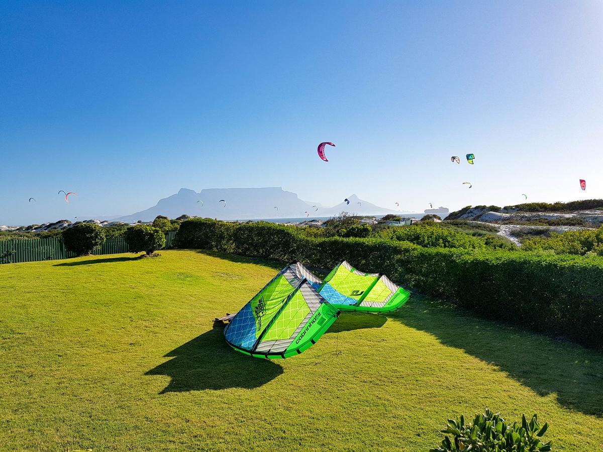 Heaven On Earth - Blouberg Beachfront Self-Catering Apartment โบลแบร์กสตรานด์ ภายนอก รูปภาพ